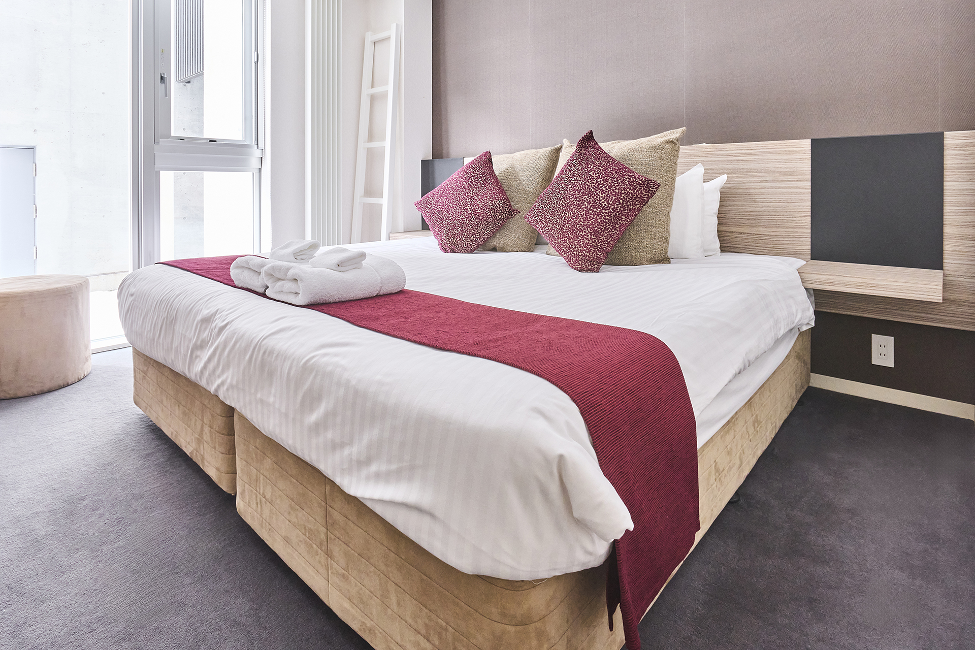 サエナ・クラエナ作【昔の寝室】 サエナ・クラエナ作【昔の寝室】