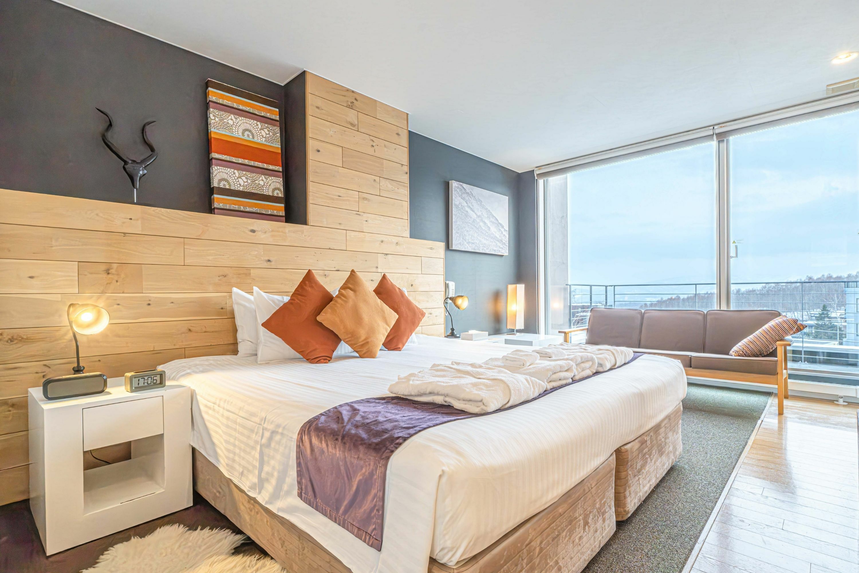 Yama Shizen 3 Bedroom Penthouse | Niseko Central