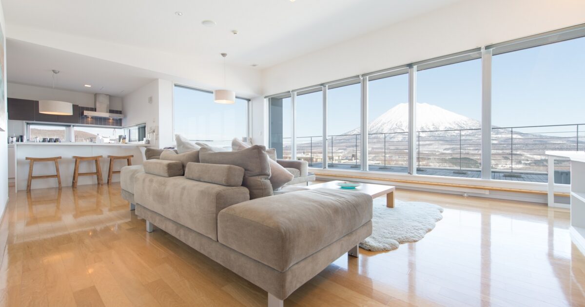 gcp-youtei-tracks-penthouse-