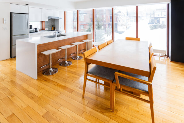 20231213 Niseko Central Konkurito Yukibana KONQ Kitchen Winter Lores 2 jpg