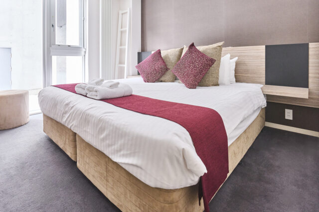 20231215 Niseko Central Kisetsukan KS101 Bedroom Winter LR 1