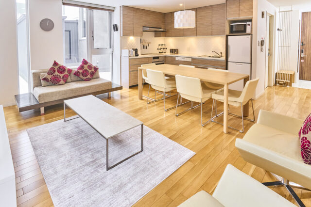 Kisetsukan 101 Living Room and Kitchen
