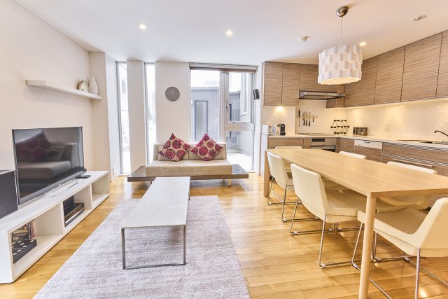 20231215 Niseko Central Kisetsukan KS101 Living Room Winter LR 4