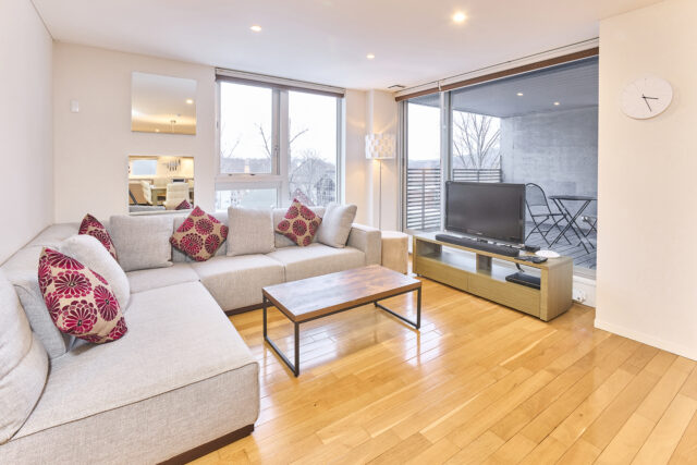 20231215 Niseko Central Kisetsukan KS301 Living Room Winter LR 2