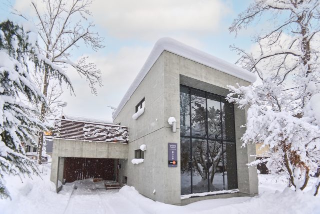 20231219 Niseko Central Konkuriito L KONL Exterior Winter Lores 6