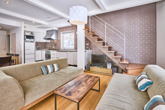 20240227 Niseko Central Mori O Winter Living Room DSC6994 Lores 2