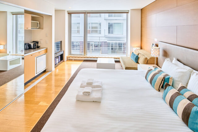 20240417 Niseko Central Yama Shizen East YE203 Generic Bedroom DSC6063 Lores 1