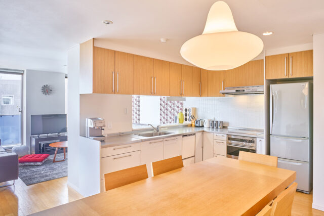 Yama Shizen West 504a Kitchen