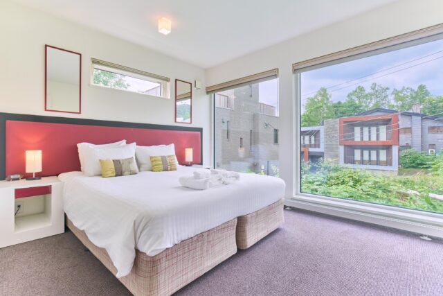 20240720 Niseko Central Hirafu House HH06 Summer Bedroom DSC6186 Lores 1
