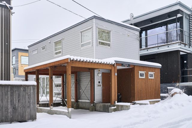 20241204 Niseko Central Hirafu House HH06 W Inter Exterior DSC0521 Lores 1