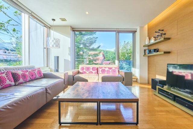 Yama Shizen East 201a Living Room