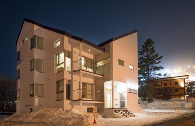 Gcp Deep Tracks Night Exterior 1
