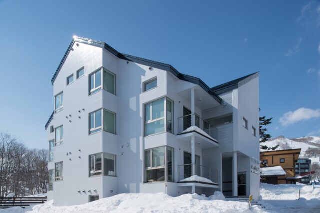 Gcp Deep Tracks Sunny Exterior 2