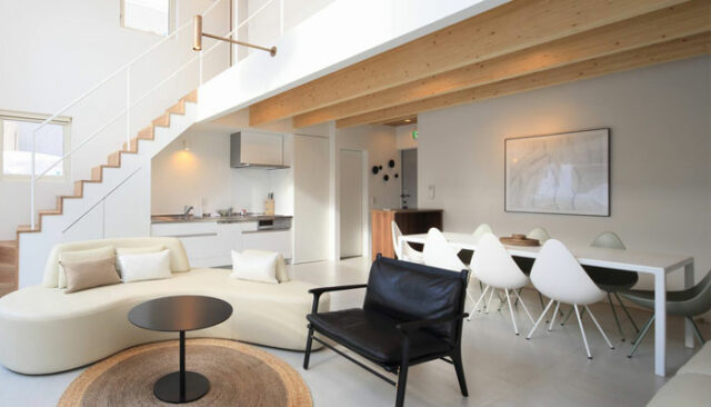 whiskey-woods-living-room-downstairs