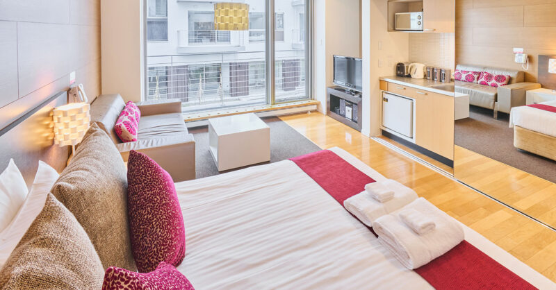 コマさんST-Studio ペイン コマさんST-Studio ペイン The Zeztz Camera also contains the