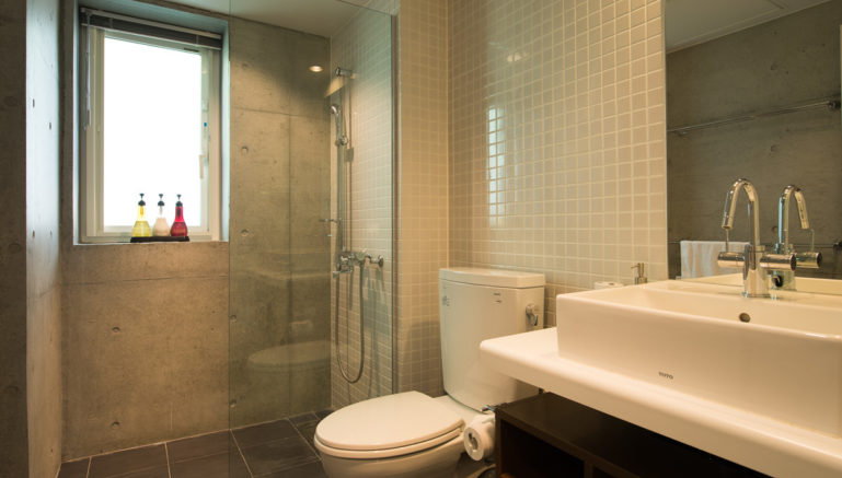 Konkuriito Konc Yuki Ten Bathroom