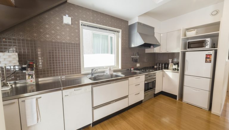 Mori B Morb Kitchen Winter