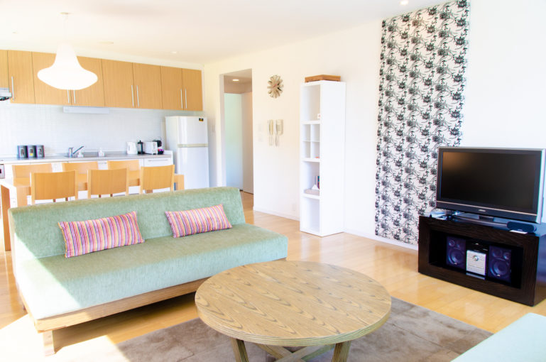 YSW302 Living room