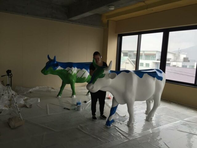 Cows arrive in Niseko for Cow Parade Niseko