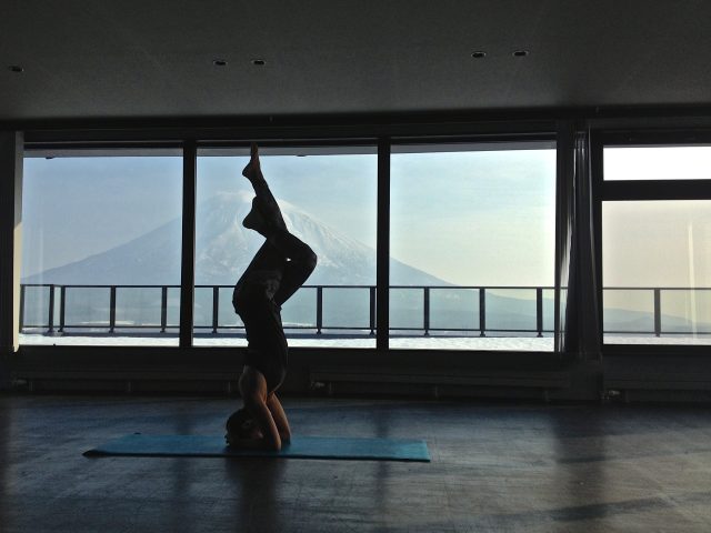 powder-yoga-2015-2016-youtei-morning