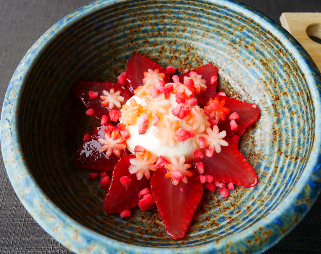 An Dining Strawberry Golden Week Dessert