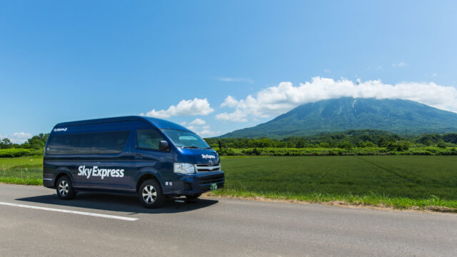 Sky Express Hi Ace Mt Yotei Summer Yasuyuki Shimanuki