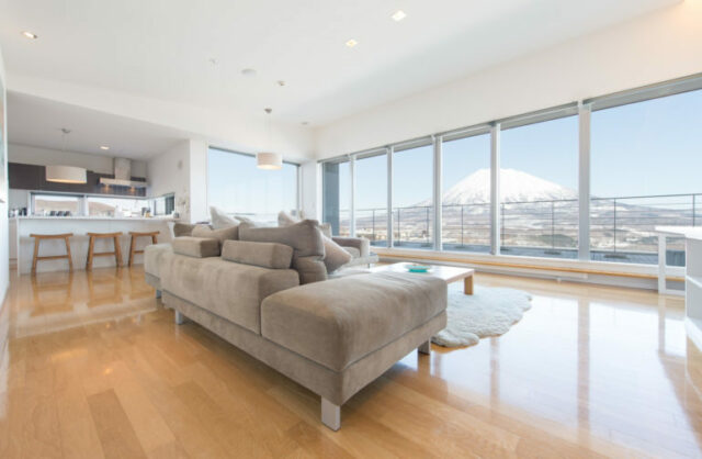 Gcp Youtei Tracks Penthouse Living 1