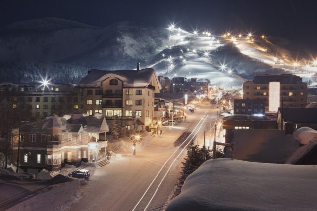 Niseko United Night Skiing 1024X682