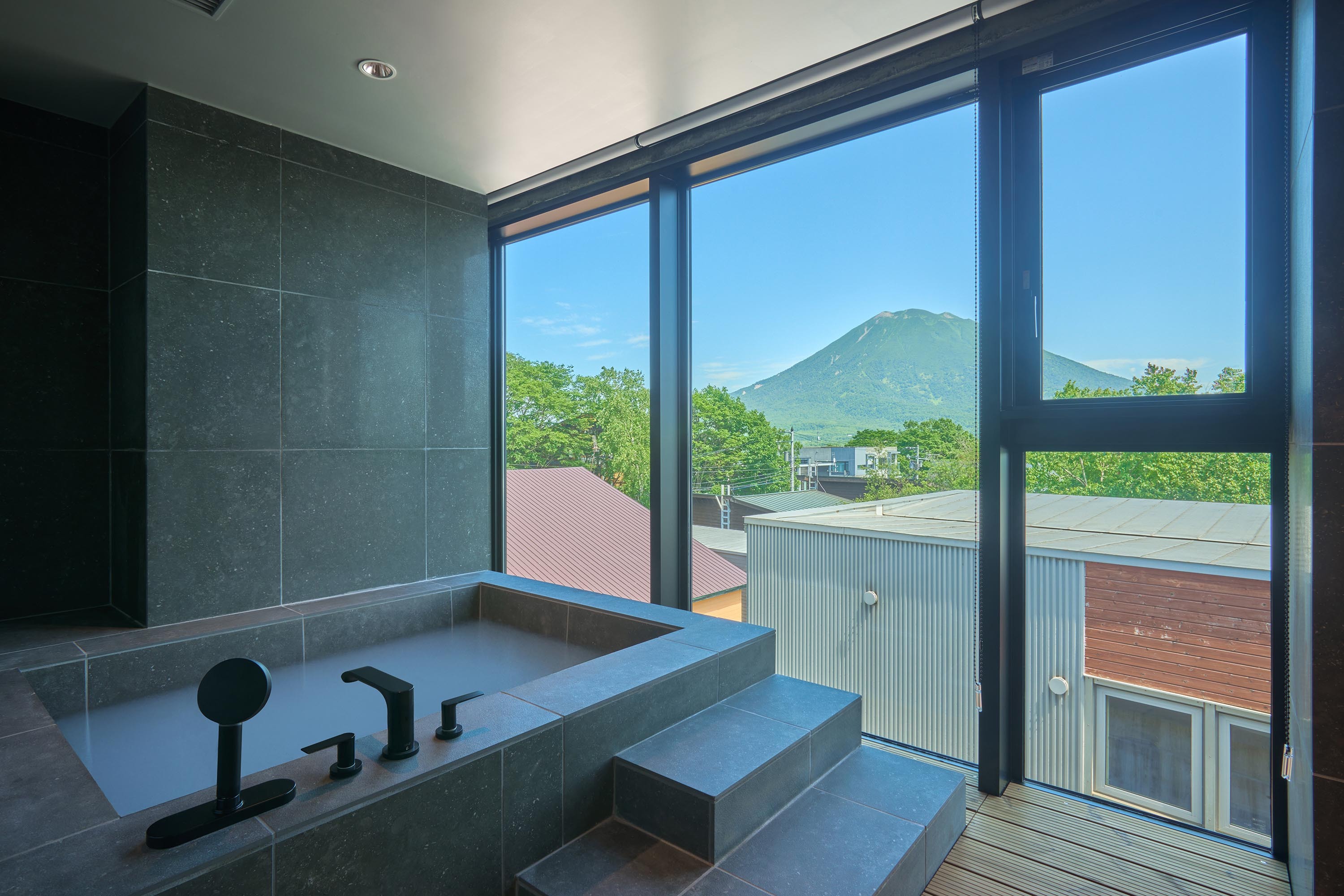 セッカカン | ニセコセントラル