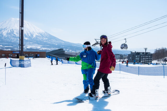Go Snow New Uniform Preview LR 1146